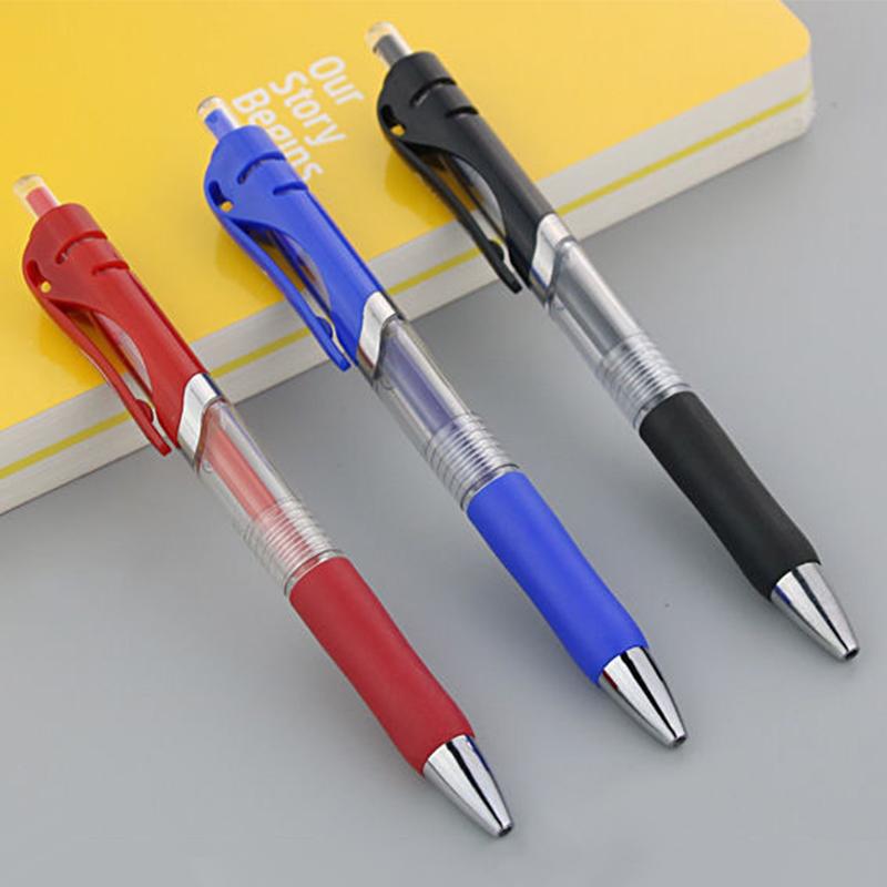 مجموعة من أقلام الجل القابلة للسحب