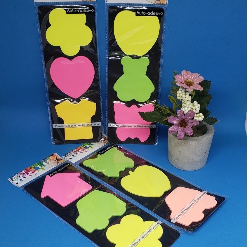 استيكي نوت بأشكال متنوعه